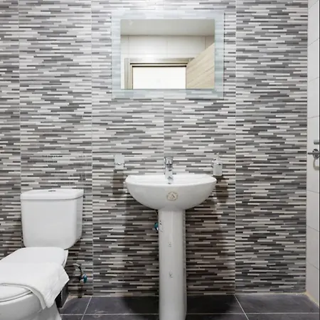 Saint Julian Flat Apartment *