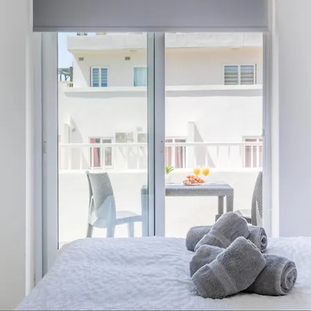 Saint Julian Flat Apartman *